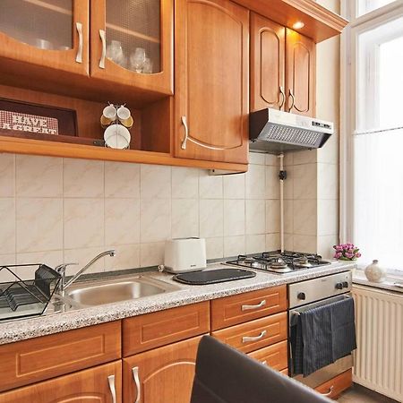 New, High Quality Apartment In The City Center Будапешт Экстерьер фото